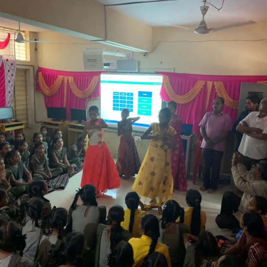 Cultural programme at a community school